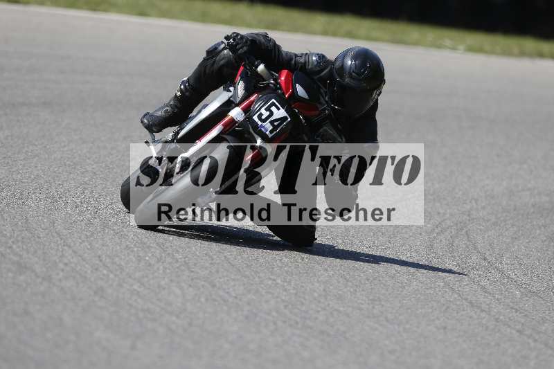 /44 09.08.2025 Plüss Moto Sport ADR/Einsteiger/54